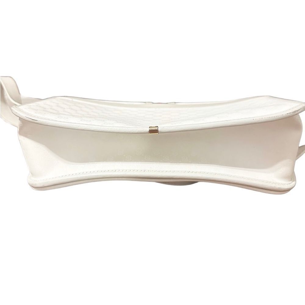Gucci white Gg coated canvas crossbody shoulder bag - Picture 10 of 16